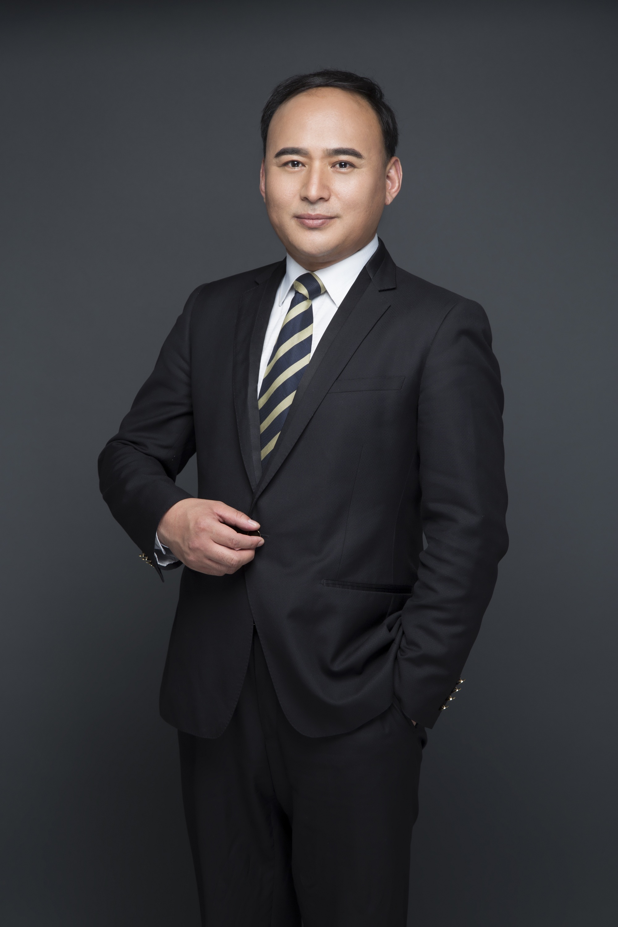 何乔友 技术统筹负责人
